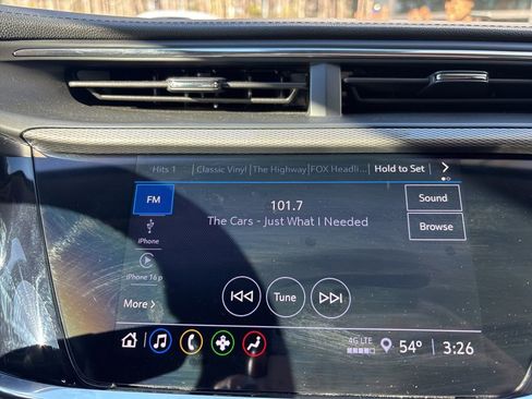 Used 2023 Buick Encore GX Select w/ Sport Touring Package FWD image 37