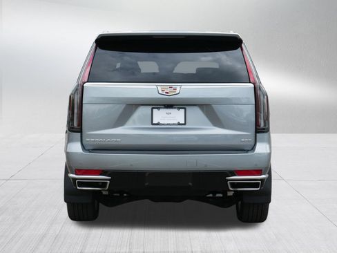 Certified 2023 Cadillac Escalade Premium Luxury w/ Performance Package AWD/4WD image 6