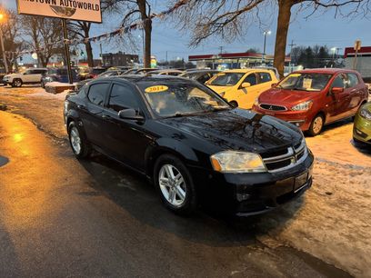 Used 2014 Dodge Avenger SE w/ Sport Appearance Group