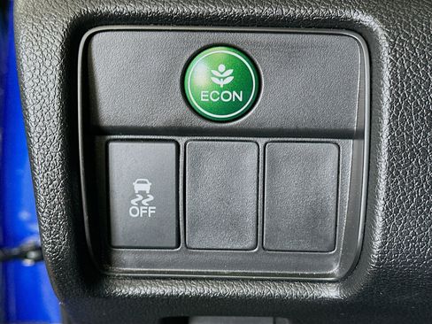 Used 2017 Honda Accord EX-L image 16