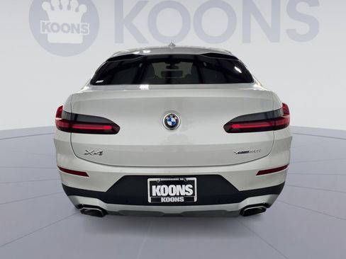 Used 2024 BMW X4 xDrive30i image 5