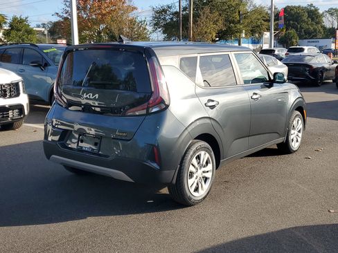 Certified 2024 Kia Soul LX image 6