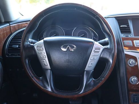 Used 2018 INFINITI QX80 4WD w/ Driver Assistance Package image 18