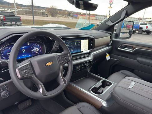 New 2026 Chevrolet Silverado 3500 High Country w/ High Country Premium Package image 13