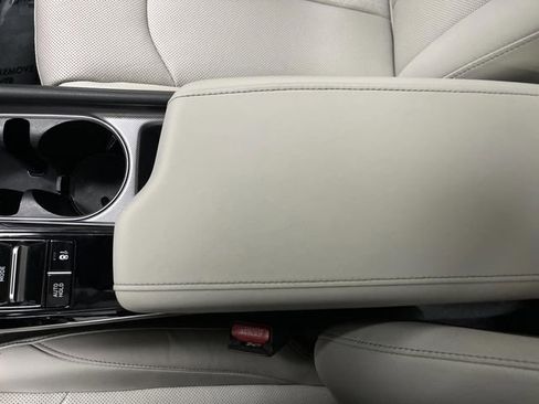 Used 2023 Hyundai Sonata Limited w/ Cargo Package image 21