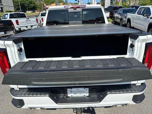 Certified 2024 GMC Sierra 1500 Denali w/ Technology Package AWD/4WD image 18