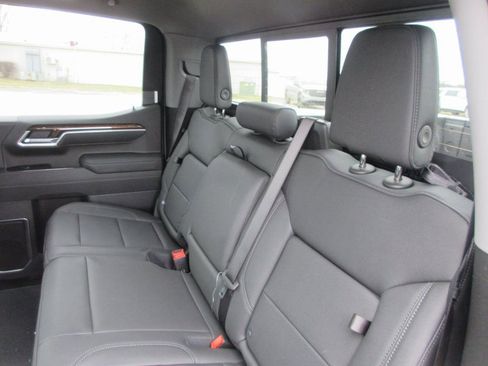 New 2026 GMC Sierra 1500 Elevation w/ Elevation Premium Package AWD/4WD image 16