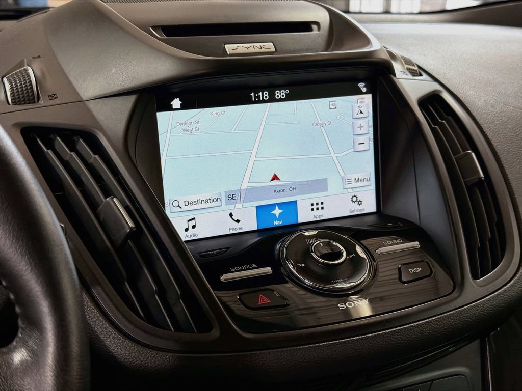 Used 2017 Ford Escape Titanium AWD/4WD image 15