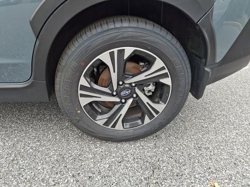Certified 2024 Subaru Crosstrek 2.0i Premium w/ Crosstrek Mirror Package AWD/4WD image 8