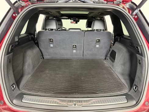 Certified 2022 Jeep Grand Cherokee Summit AWD/4WD image 36