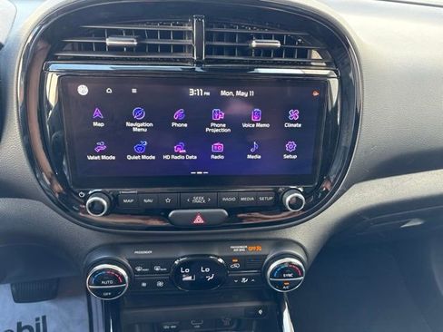 Certified 2024 Kia Soul S FWD image 13