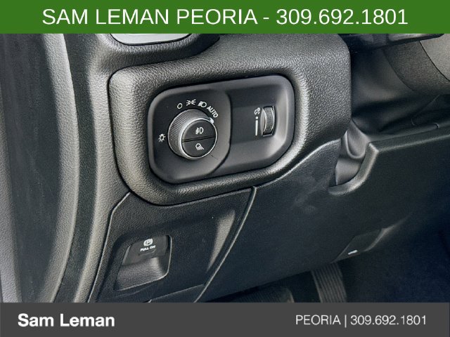 New 2026 RAM 1500 Express AWD/4WD image 10