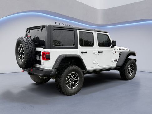 Used 2024 Jeep Wrangler Rubicon w/ Convenience Group image 6