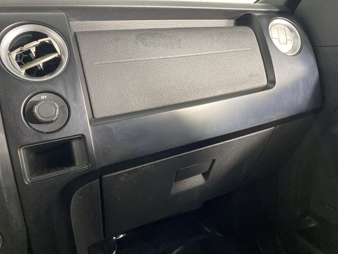 Used 2014 Ford F150 FX4 w/ Equipment Group 402A Luxury AWD/4WD image 29