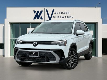 Used 2025 Volkswagen Taos SE