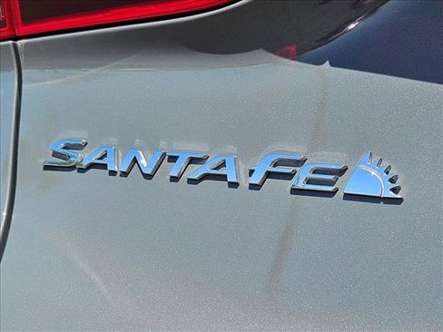 Used 2021 Hyundai Santa Fe SEL AWD/4WD image 30