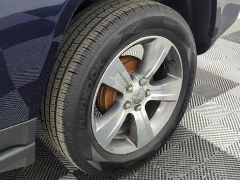 Used 2016 Jeep Compass High Altitude FWD image 9
