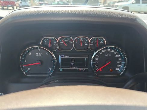Used 2019 Chevrolet Suburban LT w/ RST Edition AWD/4WD image 16