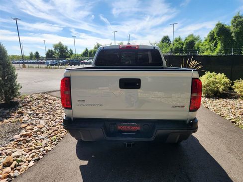 Used 2022 Chevrolet Colorado ZR2 w/ ZR2 Dusk Special Edition image 4
