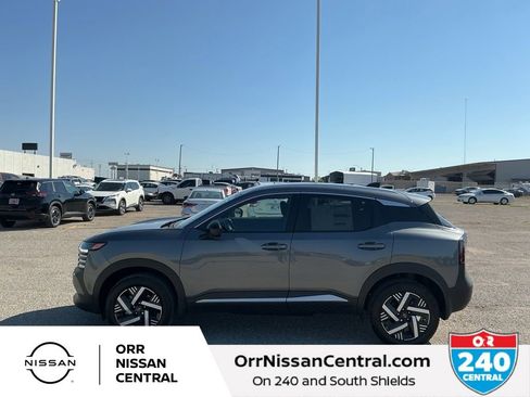 New 2026 Nissan Kicks SV w/ Illumination Package image 8