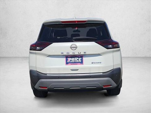 Used 2022 Nissan Rogue SV AWD/4WD image 6