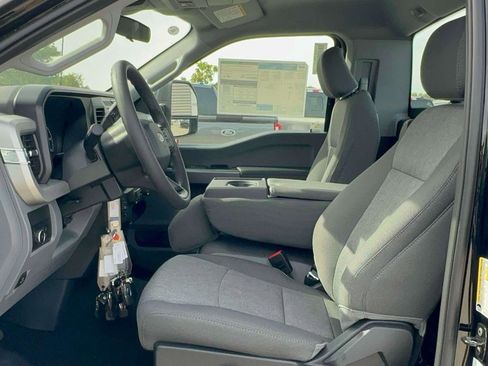 New 2026 Ford F250 4x4 Regular Cab Super Duty image 10