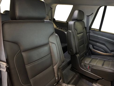 Used 2019 GMC Yukon Denali w/ Denali Ultimate Package image 18