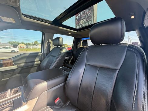 Used 2018 Ford F150 Lariat w/ Equipment Group 502A Luxury image 13