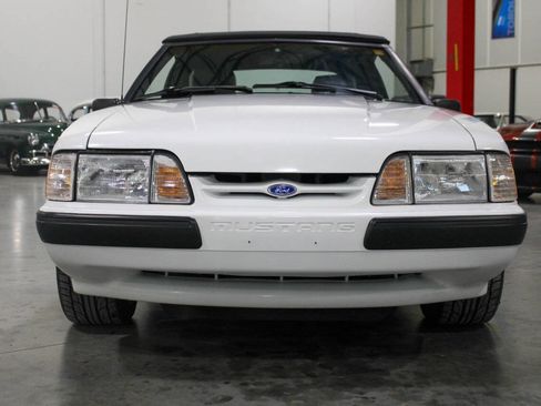 Used 1989 Ford Mustang LX image 26