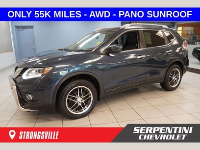 Used 2016 Nissan Rogue SL w/ SL Premium Package
