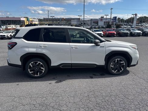 New 2025 Subaru Forester Limited w/ Popular Package image 7