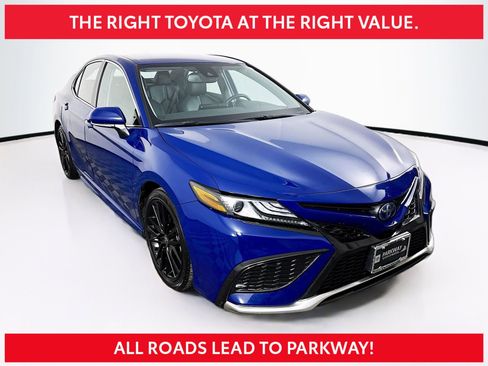 Used 2023 Toyota Camry XSE w/ Cold Weather Package image 1