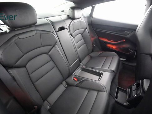 Used 2021 Porsche Taycan 4S image 8