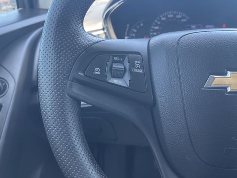 Used 2020 Chevrolet Trax LS w/ Tint and Cruise Package FWD image 17