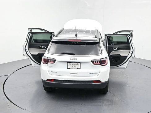 Used 2025 Jeep Compass Limited AWD/4WD image 26