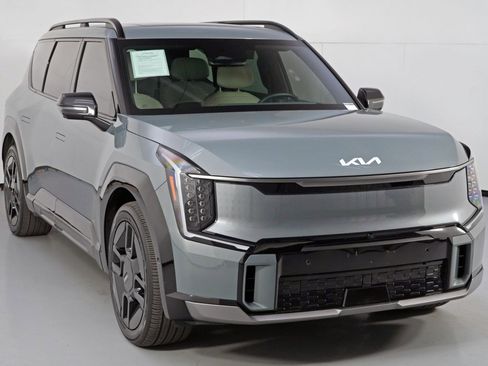 Used 2024 Kia EV9 GT-Line image 60