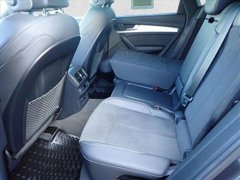 Used 2023 Audi Q5 e Premium Plus image 10