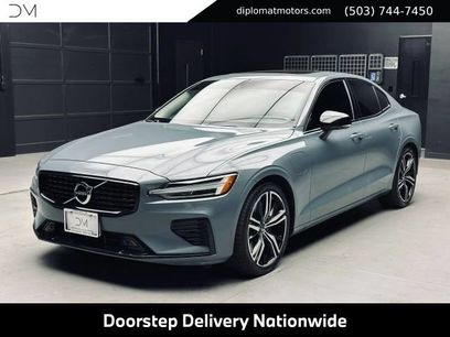 Used 2022 Volvo S60 T8 R-Design Expression w/ Premium Package
