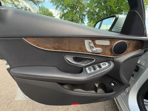 Used 2017 Mercedes-Benz C 300 4MATIC Sedan image 26