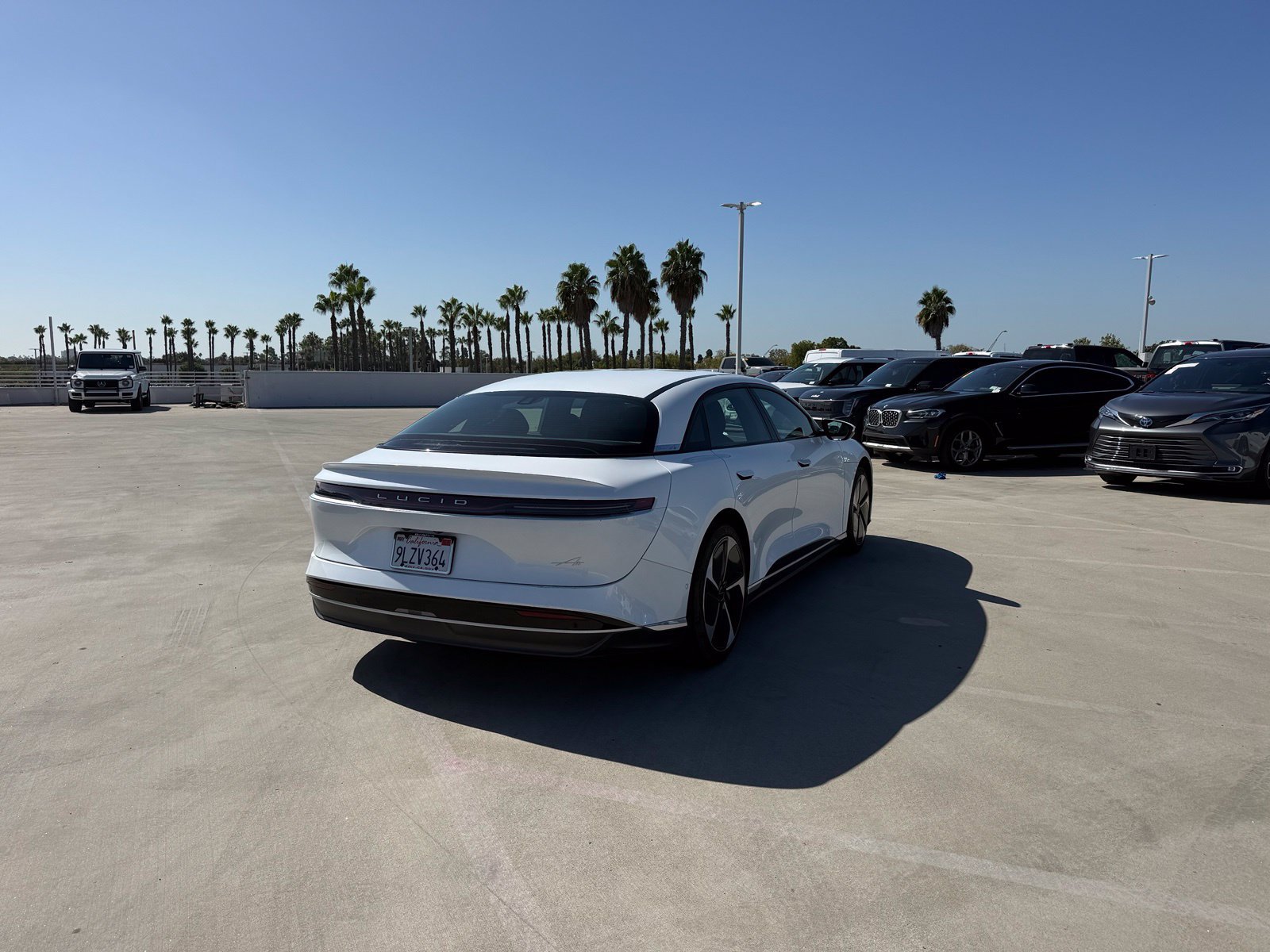 Used 2024 Lucid Air Pure RWD image 3
