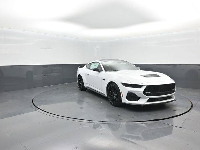 New 2026 Ford Mustang GT w/ GT Performance Package RWD image 2