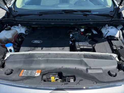 Used 2015 Ford Edge SEL w/ Equipment Group 201A FWD image 20