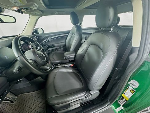 Certified 2023 MINI Cooper 2-Door Hardtop image 20