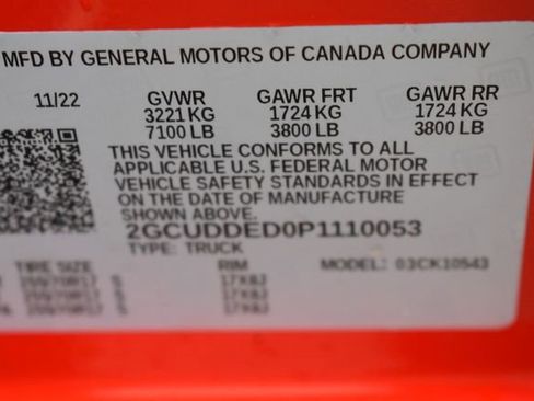 Used 2023 Chevrolet Silverado 1500 LT AWD/4WD image 17