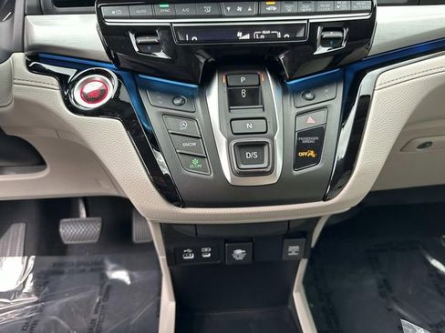 New 2026 Honda Odyssey Touring image 30