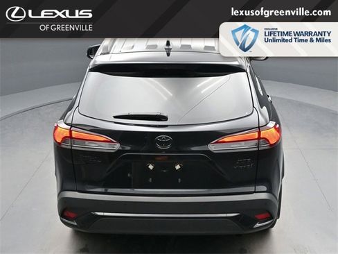 Used 2024 Toyota Corolla Cross XSE image 46