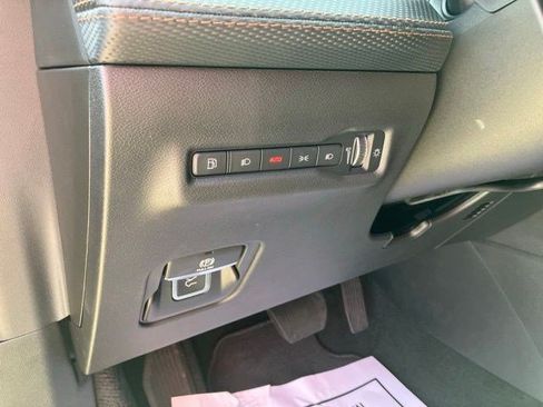 New 2026 Jeep Cherokee Overland AWD/4WD image 14