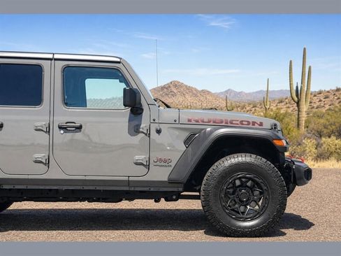 Used 2021 Jeep Wrangler Unlimited Rubicon AWD/4WD image 11