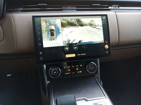 Used 2022 Land Rover Range Rover Long Wheelbase SE AWD/4WD image 15