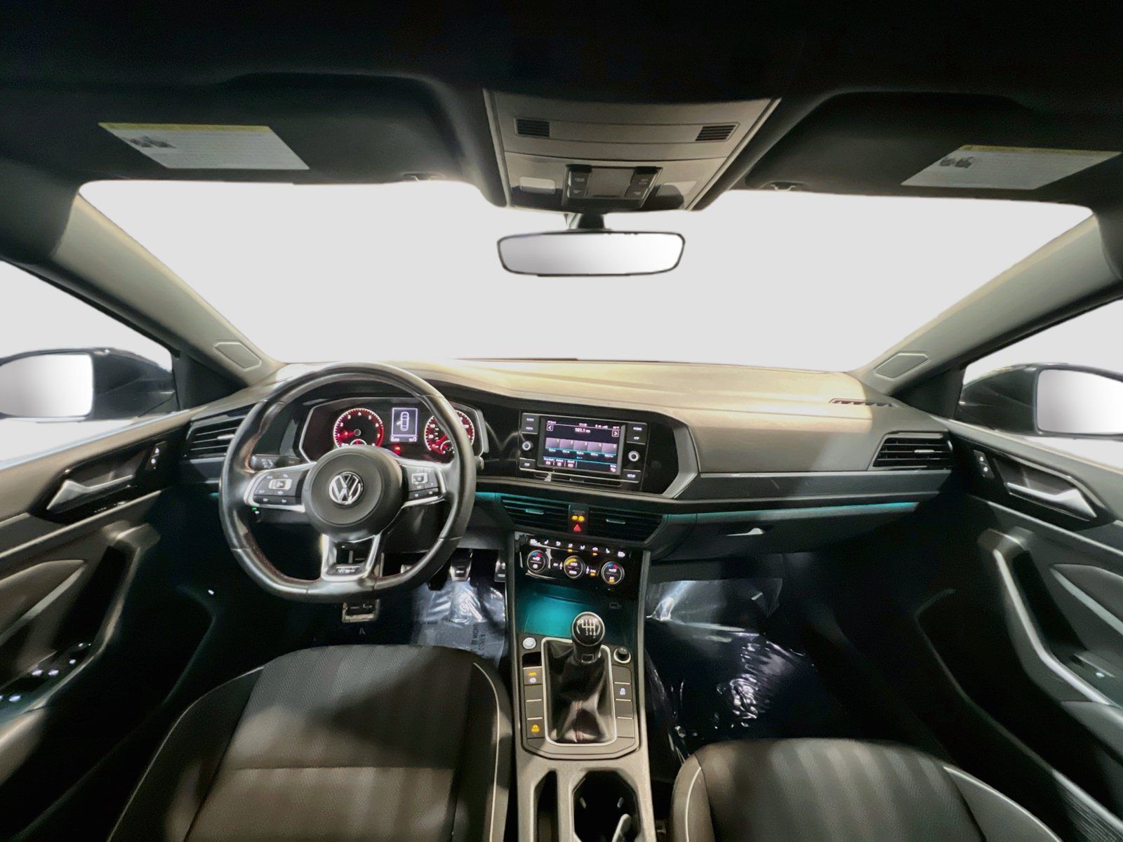 Used 2019 Volkswagen Jetta GLI FWD image 15
